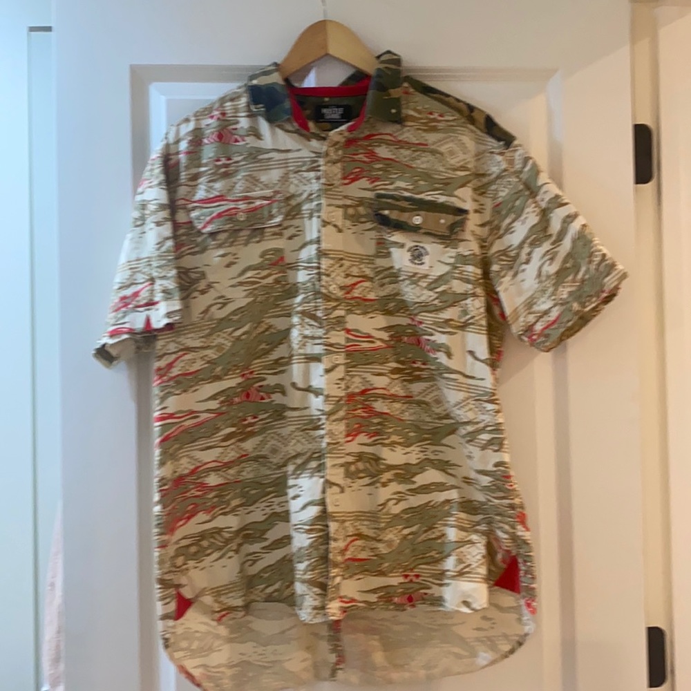 Hustle gang men’s shirt size extra large